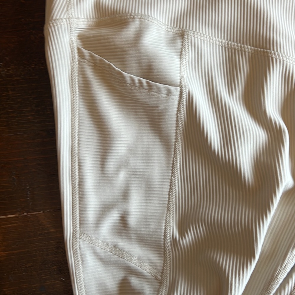 Old Navy Cream Ribbed Activewear Set - Picture 7 of 12